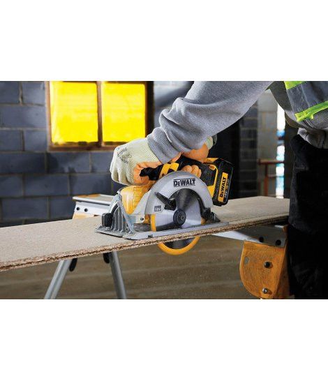 Serra circular Dewalt XR DCS391Z - 18V amb bossa
