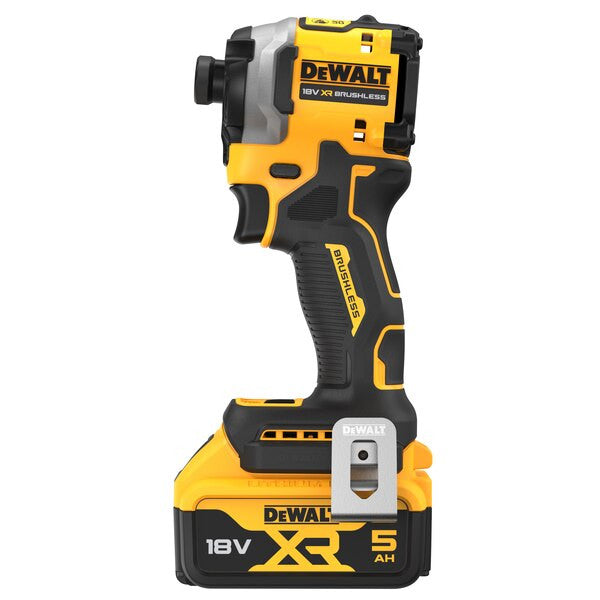 Cargolador d’impacte compacte sense escombretes XR 18V LI-ION 5Ah DCF850P2T