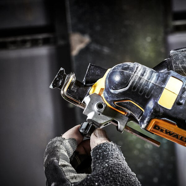 Multieina oscil·lant sense escombretes XR 18V LI-ION 5Ah Dewalt DCS356P2