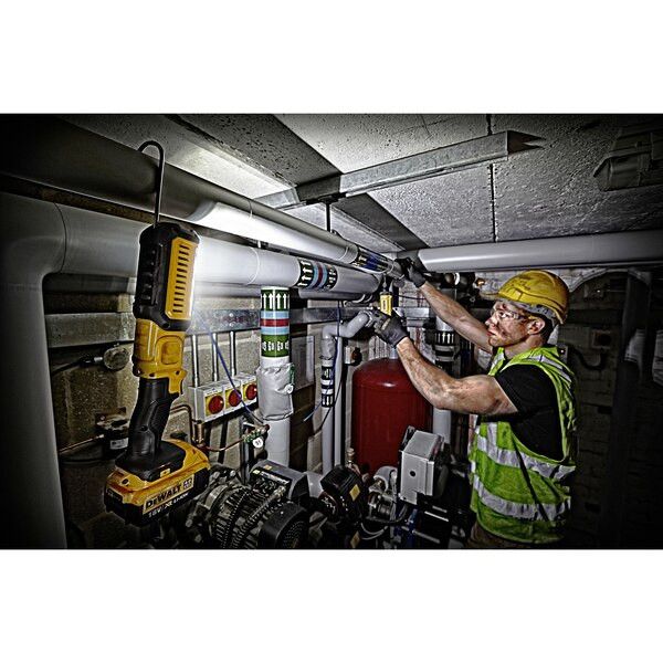 Kit Dewalt amb 8 eines + 3 bateries de 5Ah + carregador DCB1104 + 4xTSTAK VI Kit DCK870P3