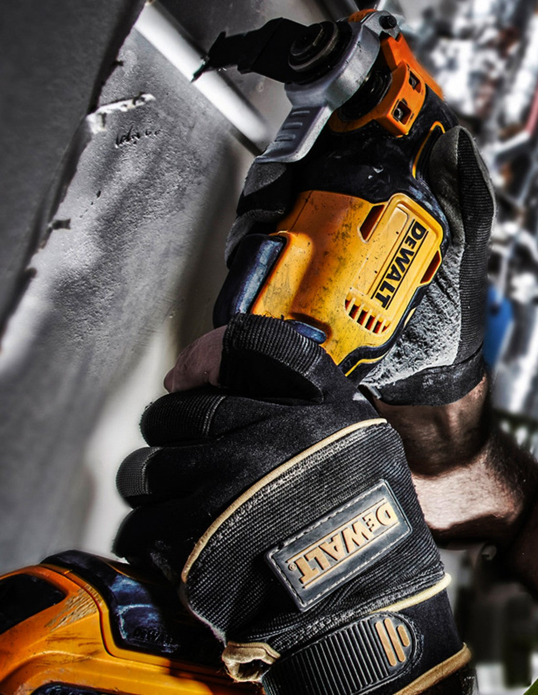Kit Dewalt amb 8 eines + 3 bateries de 5Ah + carregador DCB1104 + 4xTSTAK VI Kit DCK867P3