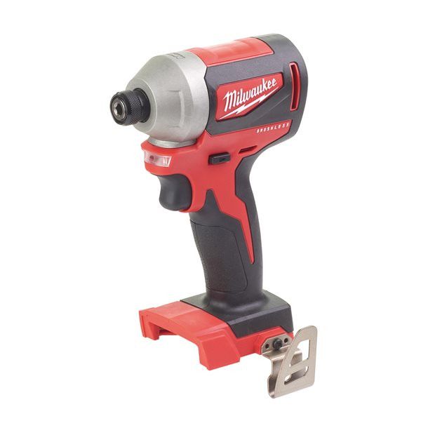 Powerpack de 5 eines + 2 bateries de 5.0Ah + carregador + bossa Milwaukee M18 PP5B-502B