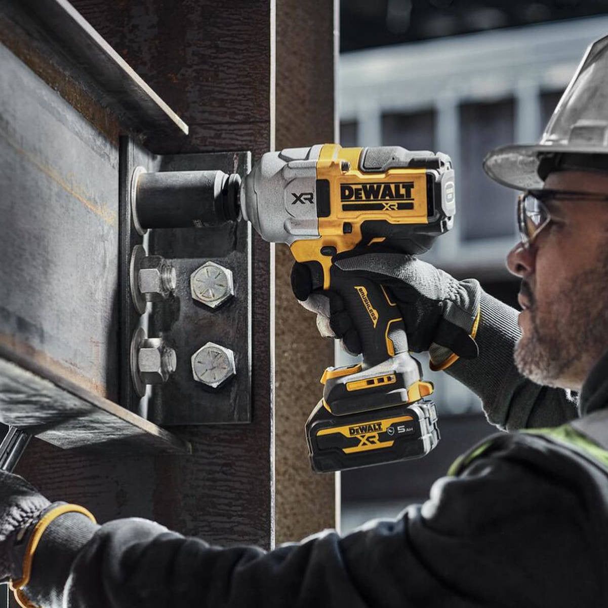 Kit Dewalt amb 8 eines + 3 bateries de 5Ah + carregador DCB1104 + 4xTSTAK VI Kit DCK834P3