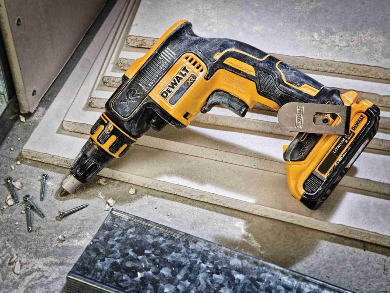 Tornavís per a plaques de guix Dewalt DCF620D2- 18 V, 2 bateries de 2,0 Ah amb maletí