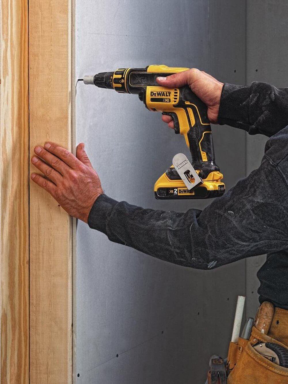 Tornavís per a plaques de guix Dewalt DCF620D2- 18 V, 2 bateries de 2,0 Ah amb maletí