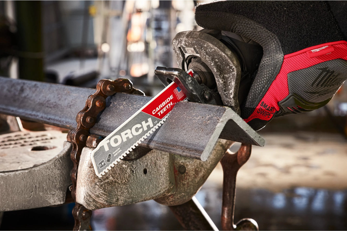 Fulles per a serra de sabre per a metall Heavy Duty TCT Torch Carbide de 300x10 mm de Milwaukee