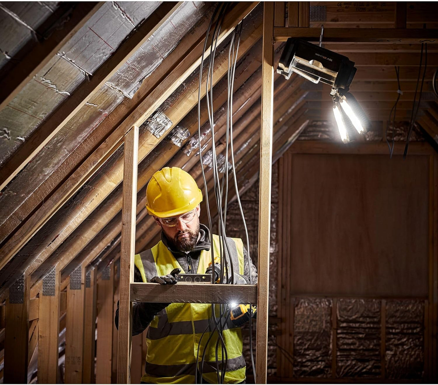 Caixa amb llum 2 en 1 TOUGHSYSTEM 2.0 Dewalt DWST08061