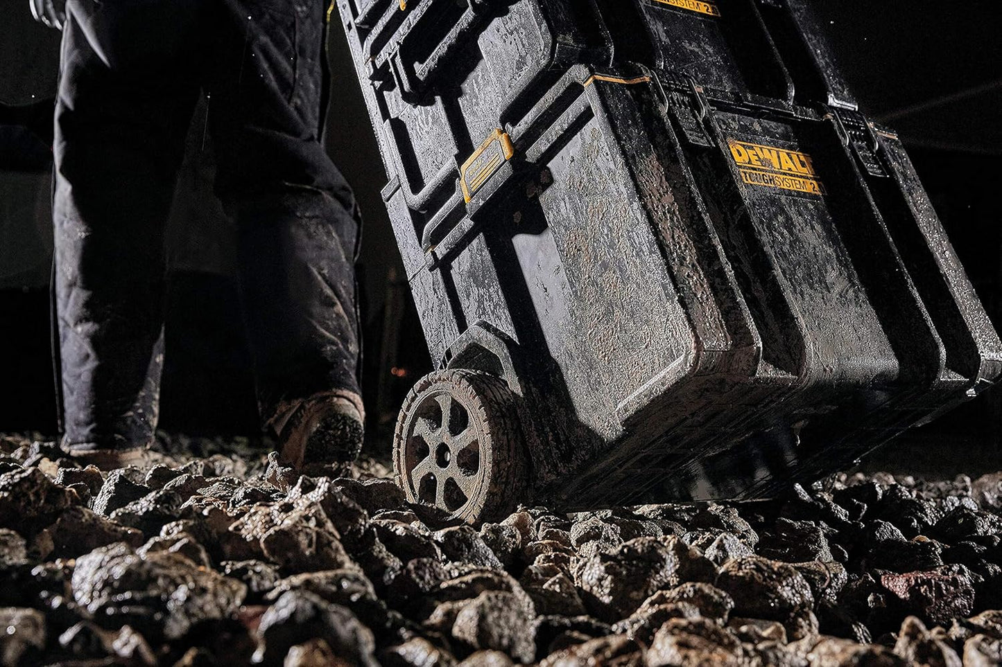Caixa d’eines amb nansa i rodes TOUGHSYSTEM DS450 Dewalt DWST83295-1
