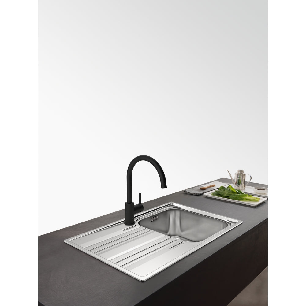 Aixeta de cuina Lina XL Swivel negra mat Franke 115.0626.019