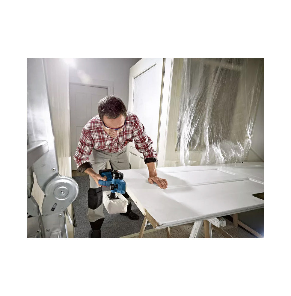 Raspall amb bateria de 82 mm 18 V Bosch GHO 18V-LI