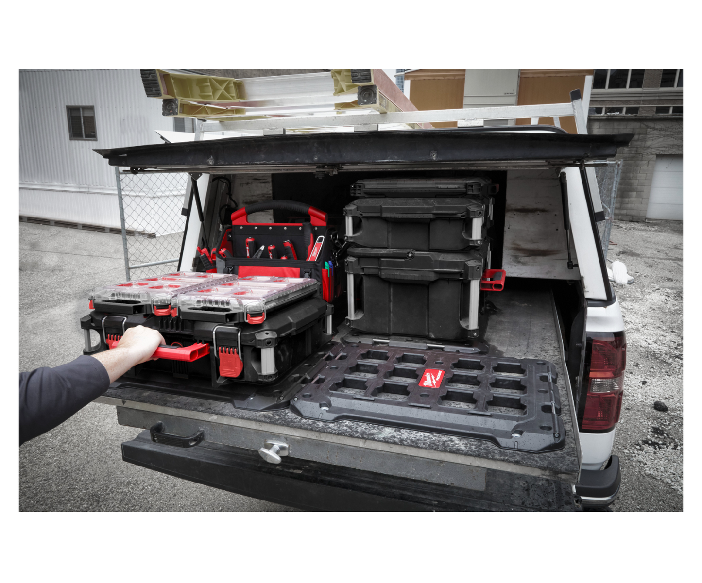 Base de muntatge PACKOUT de 59x46cm Milwaukee