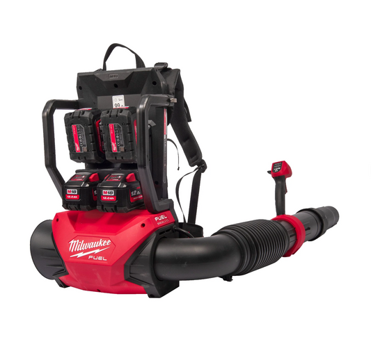 Bufador de motxilla M18 Fuel + 4 bateries + carregador multipresa Milwaukee M18 F2BPB-124