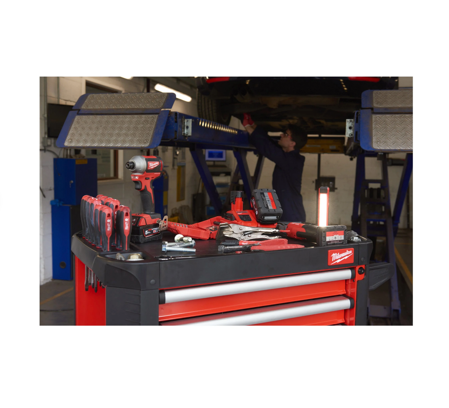 Carro d’eines amb 7 calaixos Toolguard de 78cm Milwaukee