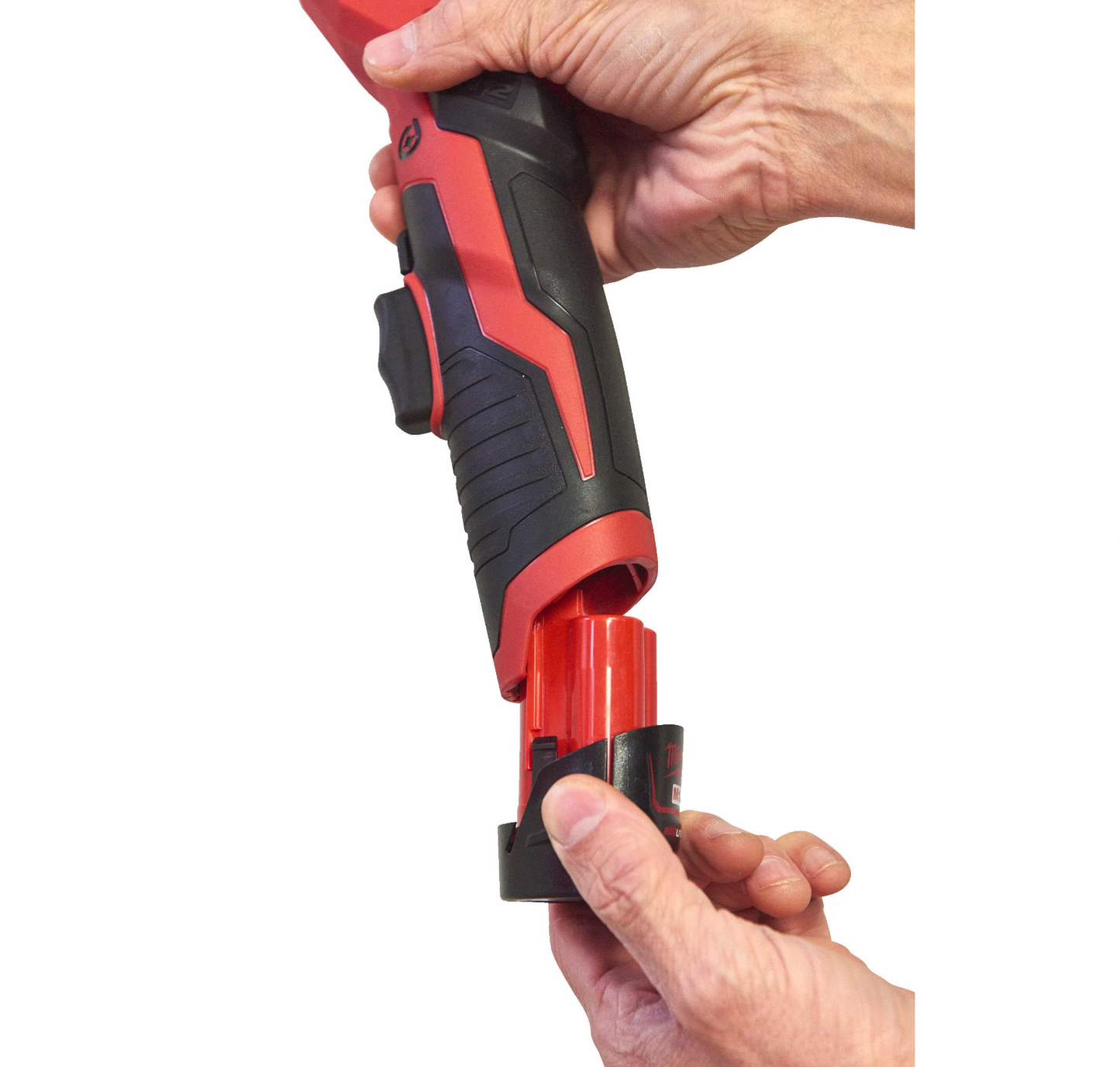 Talladora de tubs d’acer inoxidable + 2 bateries de 2Ah + carregador + maletí Milwaukee M12 PCSS-202C
