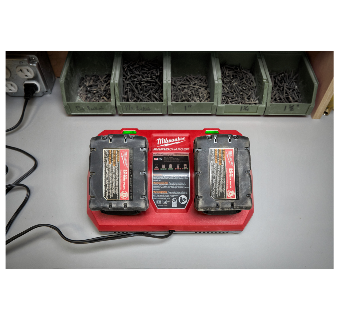 Carregador doble M18 Milwaukee M18 DFC