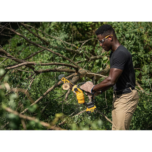 Serra de poda XR 18 V de 20 cm + bateria de 5 Ah + carregador Dewalt DCMPS520P1