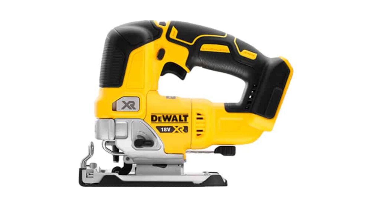 Combokit 7 eines XR 18V + carregador + 3 bateries + 3 maletins Dewalt DCK706P3T