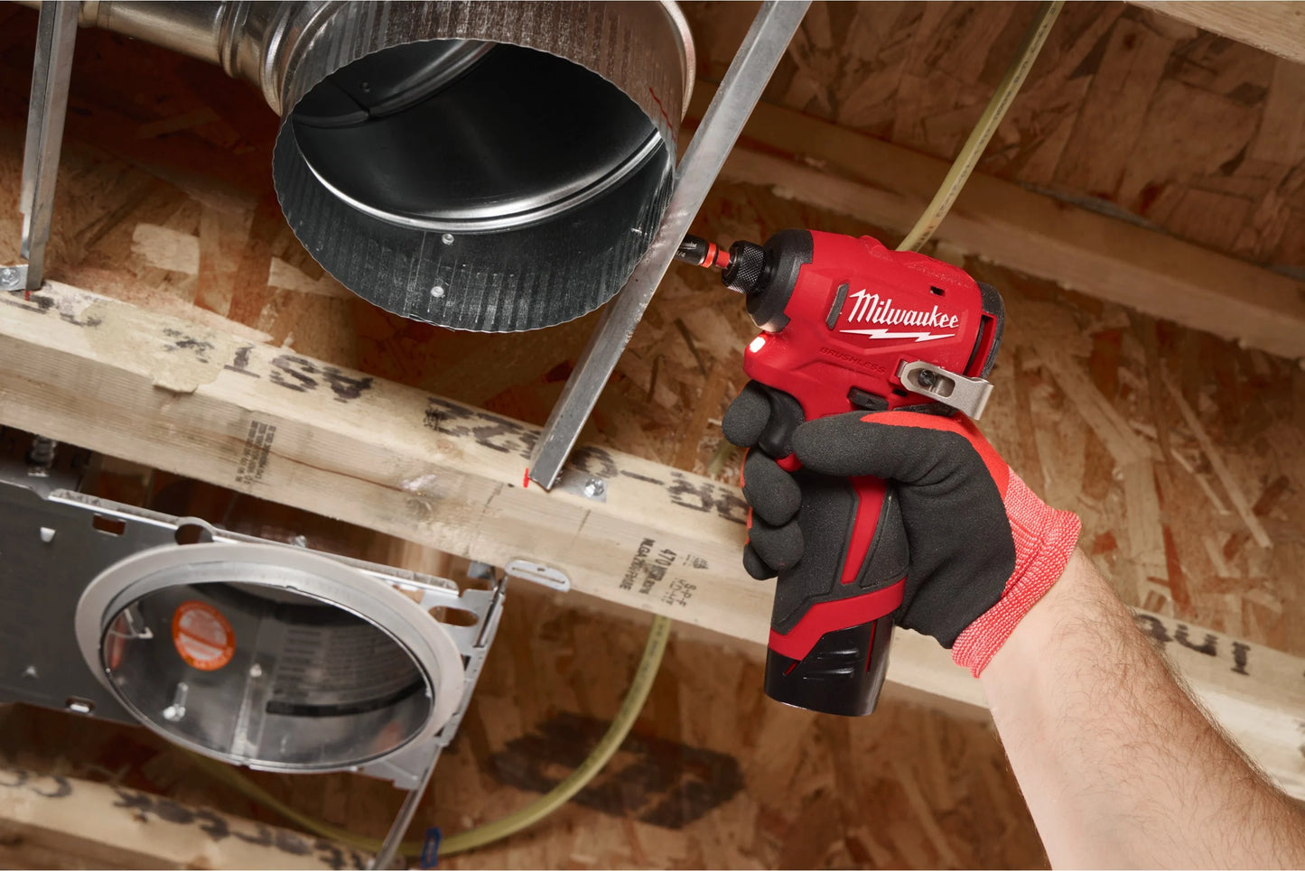 Tornavís d’impacte subcompacte M12 de 1/4" hexagonal i 124Nm Milwaukee M12 BLIDRC-0