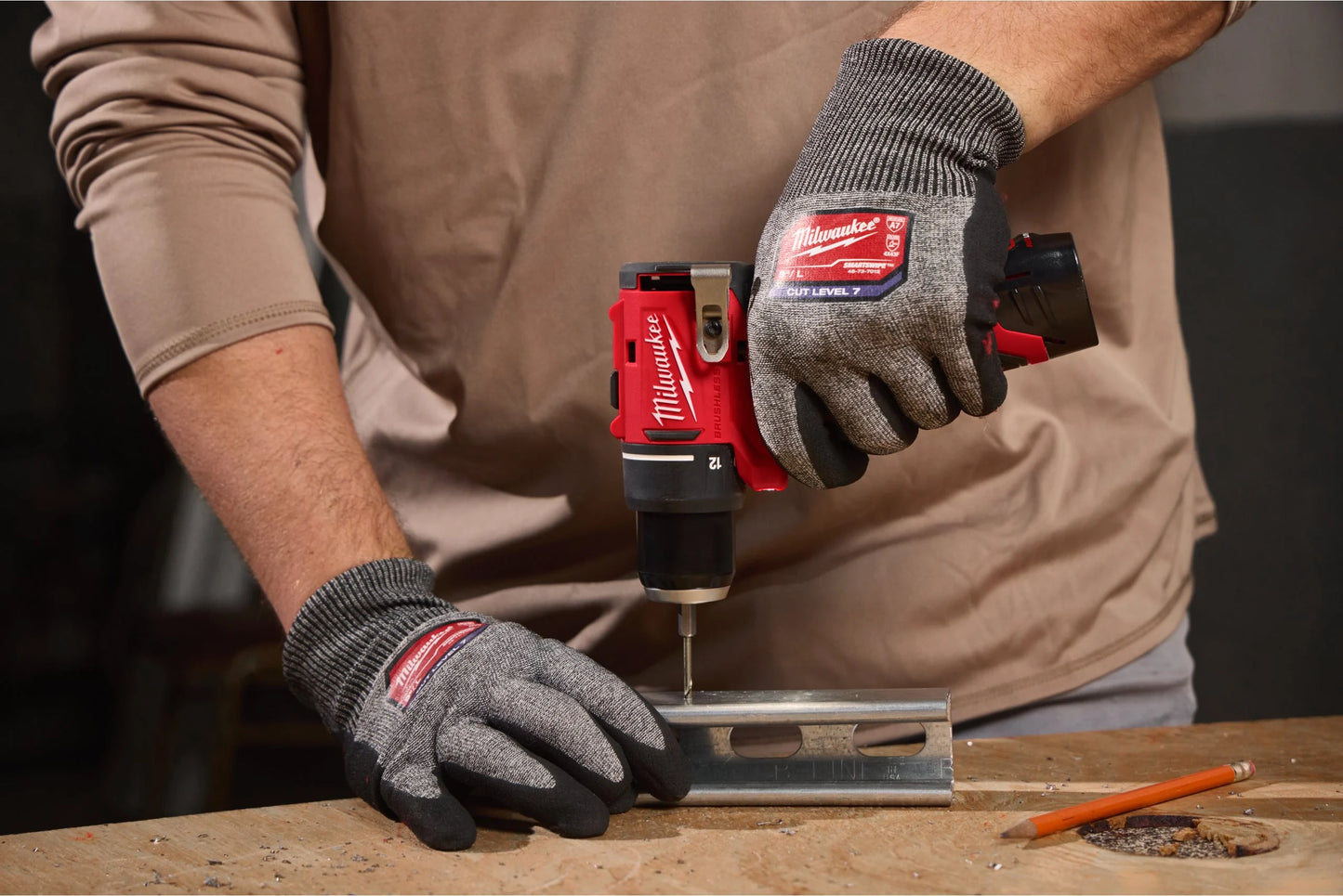 Trepat de percussió subcompacte Milwaukee M12BLPDRC-0