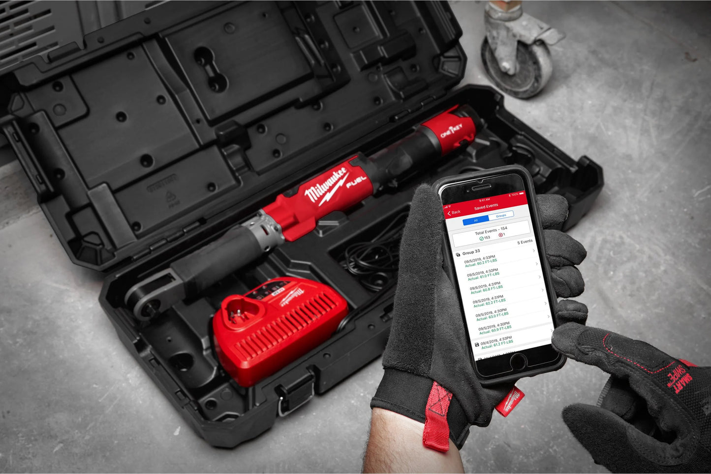 Clau de carraca dinamomètrica M12 Fuel One-Key d’1/2" amb bateria + carregador + maletí Milwaukee M12 ONEFTR12-201C