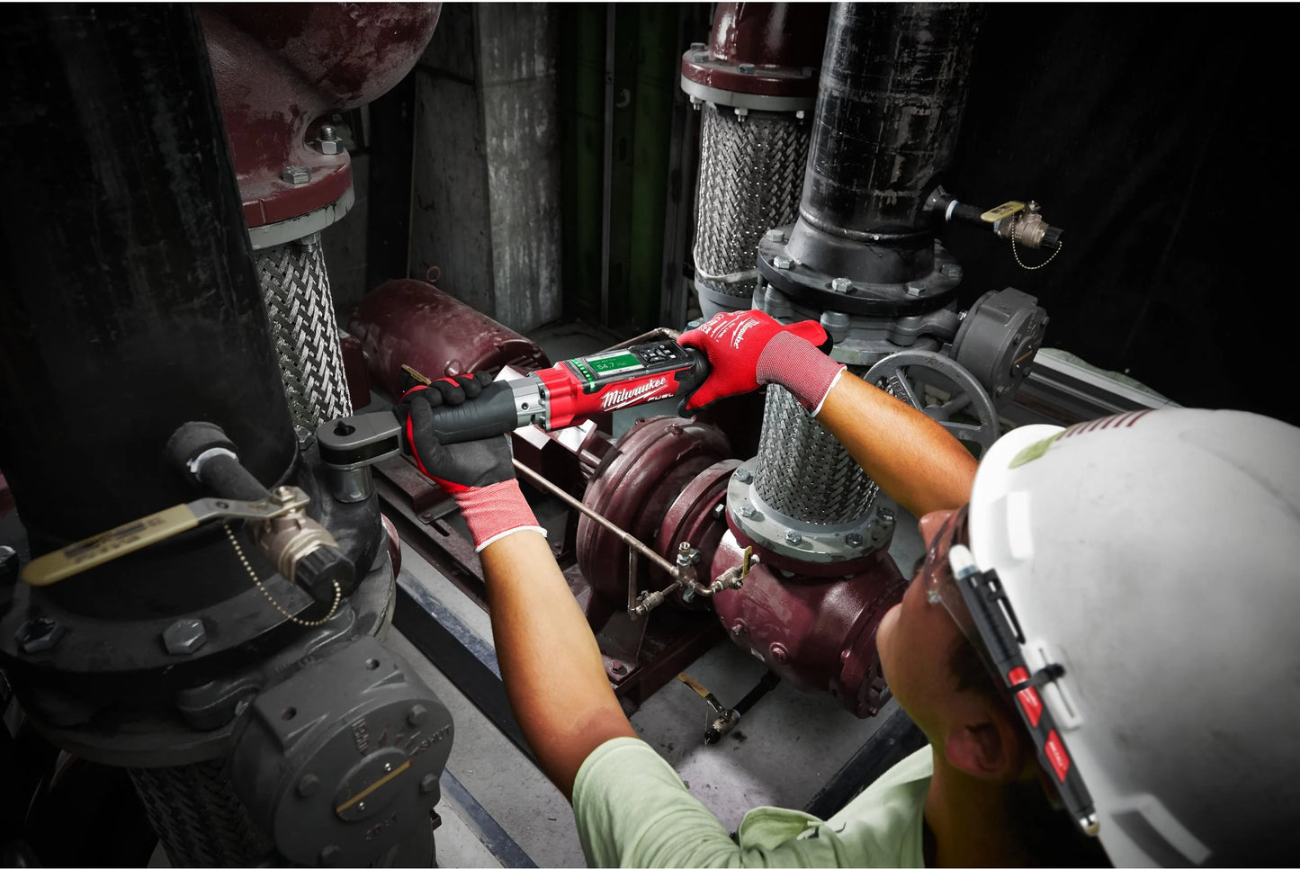Clau de carraca dinamomètrica M12 Fuel One-Key d’1/2" amb bateria + carregador + maletí Milwaukee M12 ONEFTR12-201C