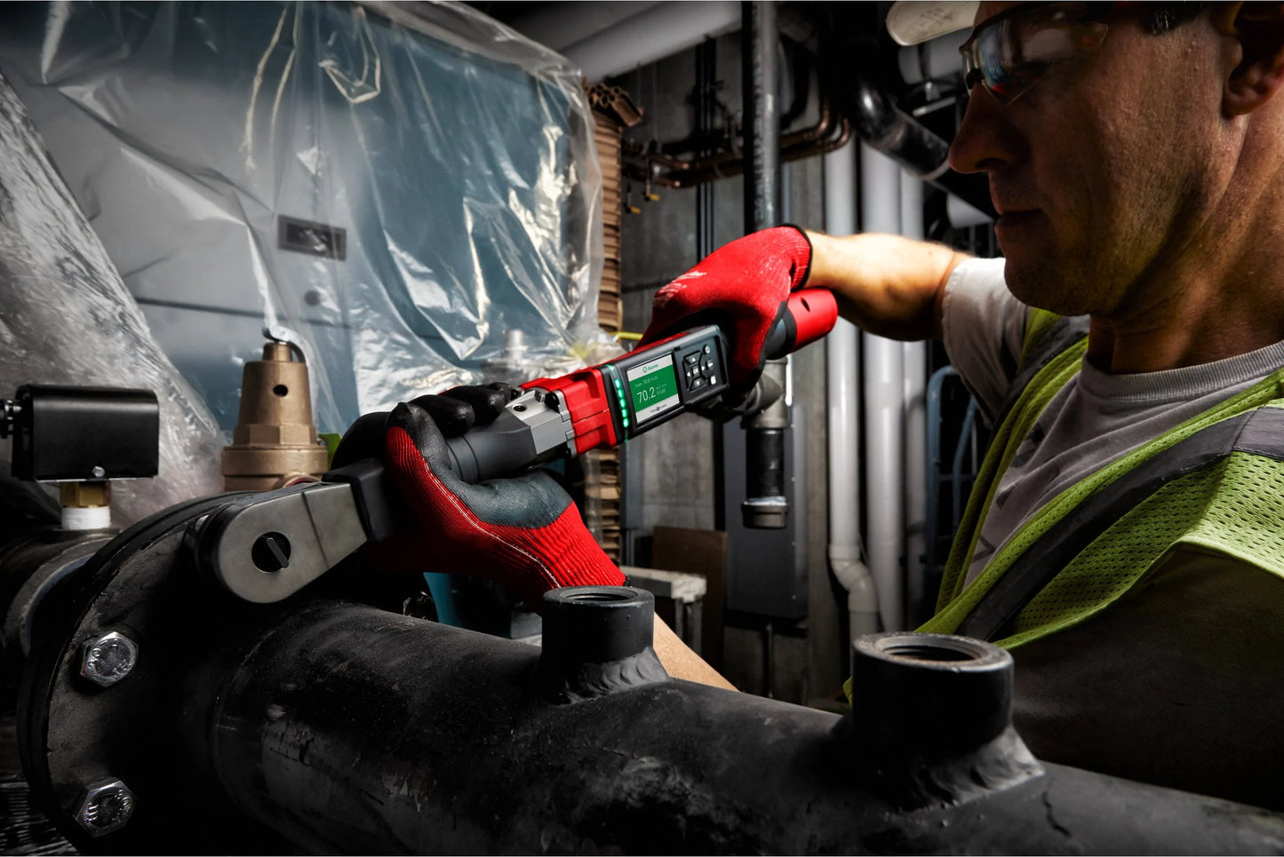 Clau de carraca dinamomètrica M12 Fuel One-Key d’1/2" amb bateria + carregador + maletí Milwaukee M12 ONEFTR12-201C