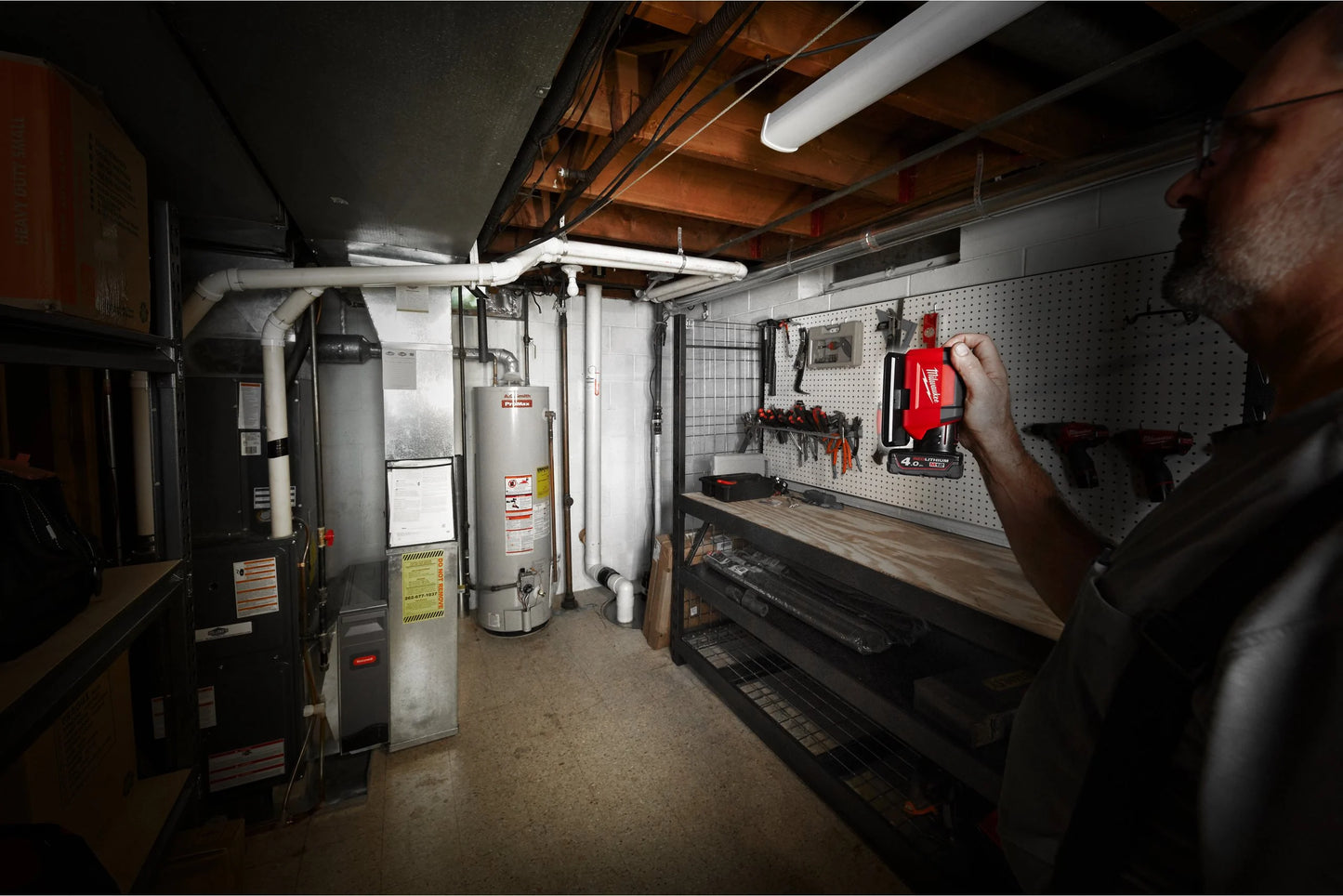 Llum d’àrea pivotant Milwaukee M12 PAL-0