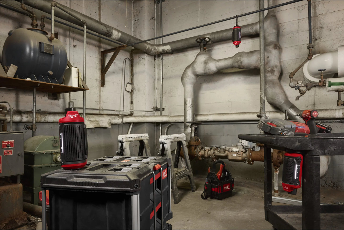Altaveu M12 amb Bluetooth compatible amb el Packout Milwaukee M12 SPEJSG2-0