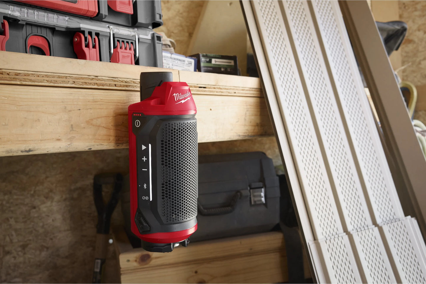 Altaveu M12 amb Bluetooth compatible amb el Packout Milwaukee M12 SPEJSG2-0
