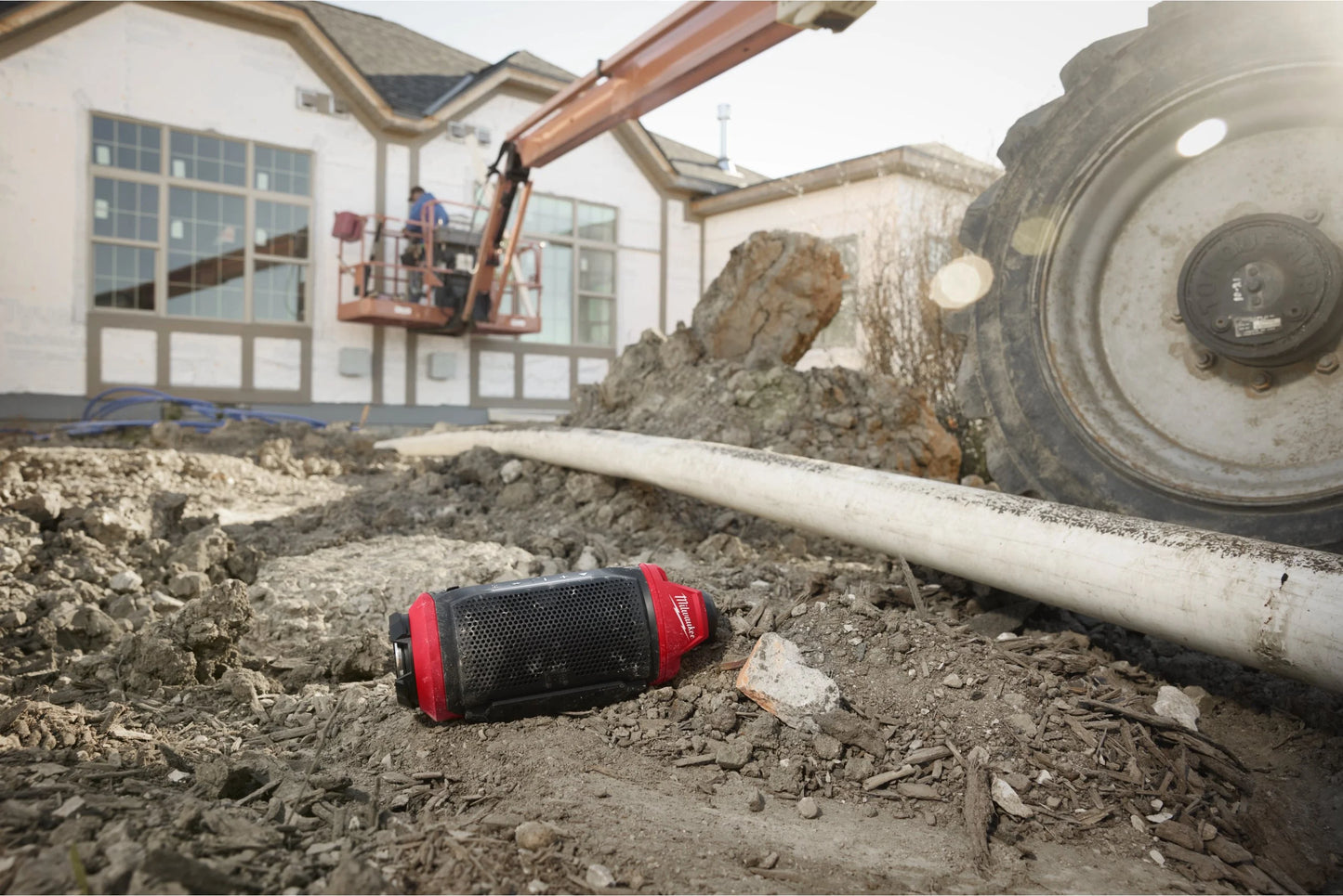 Altaveu M12 amb Bluetooth compatible amb el Packout Milwaukee M12 SPEJSG2-0