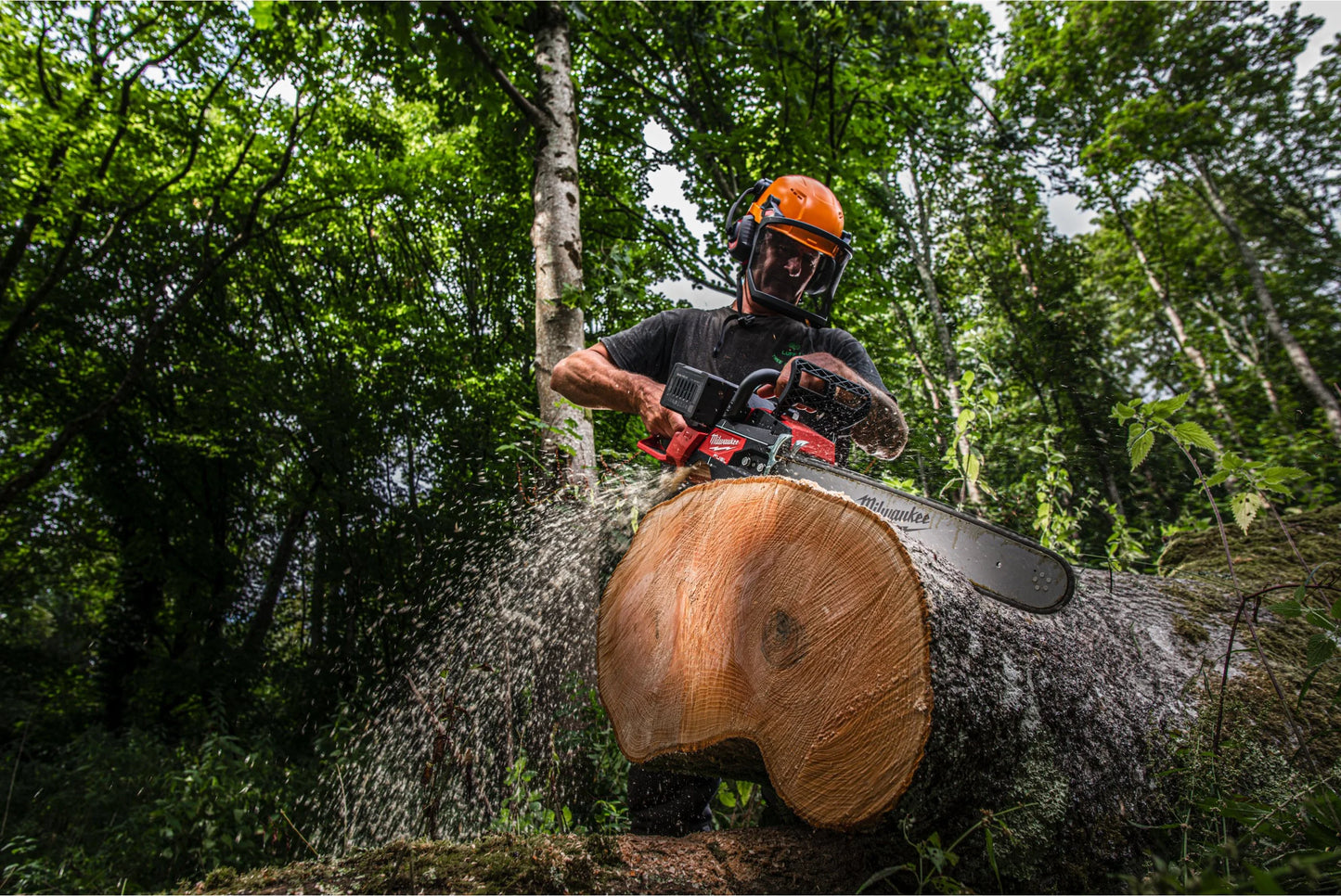 Motoserra de doble bateria de 50 cm Milwaukee M18F2CHS50-802
