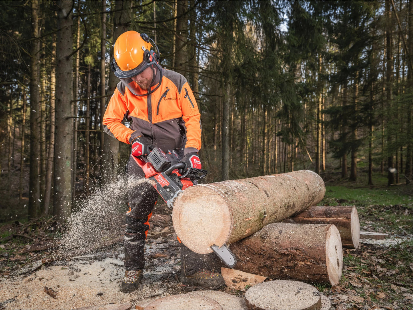 Motoserra de doble bateria de 50 cm Milwaukee M18F2CHS50-802