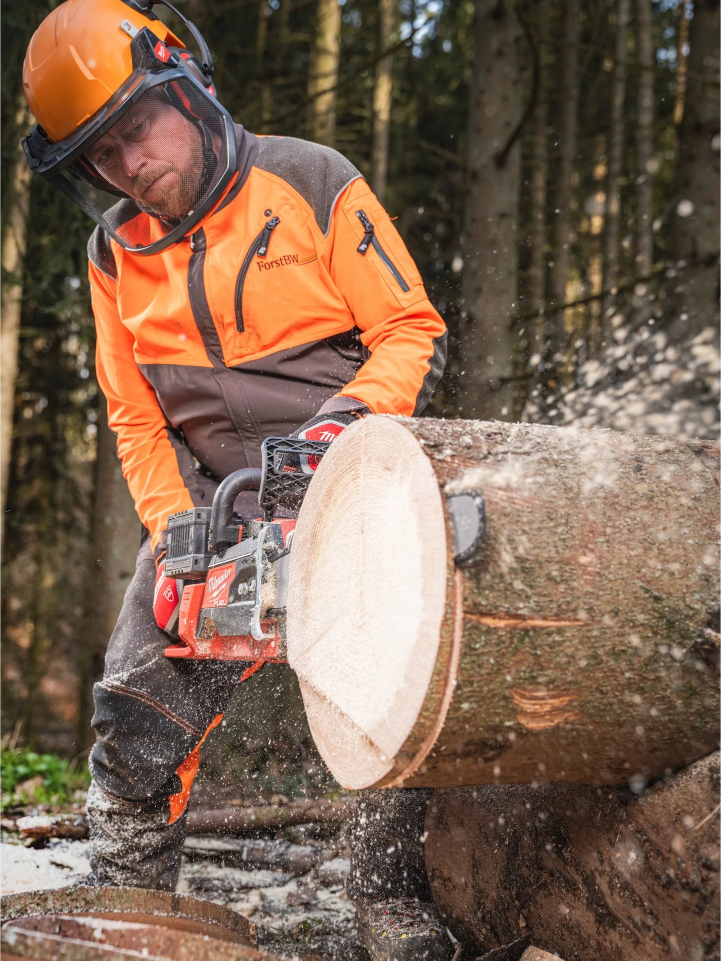 Motoserra de doble bateria de 50 cm Milwaukee M18F2CHS50-802