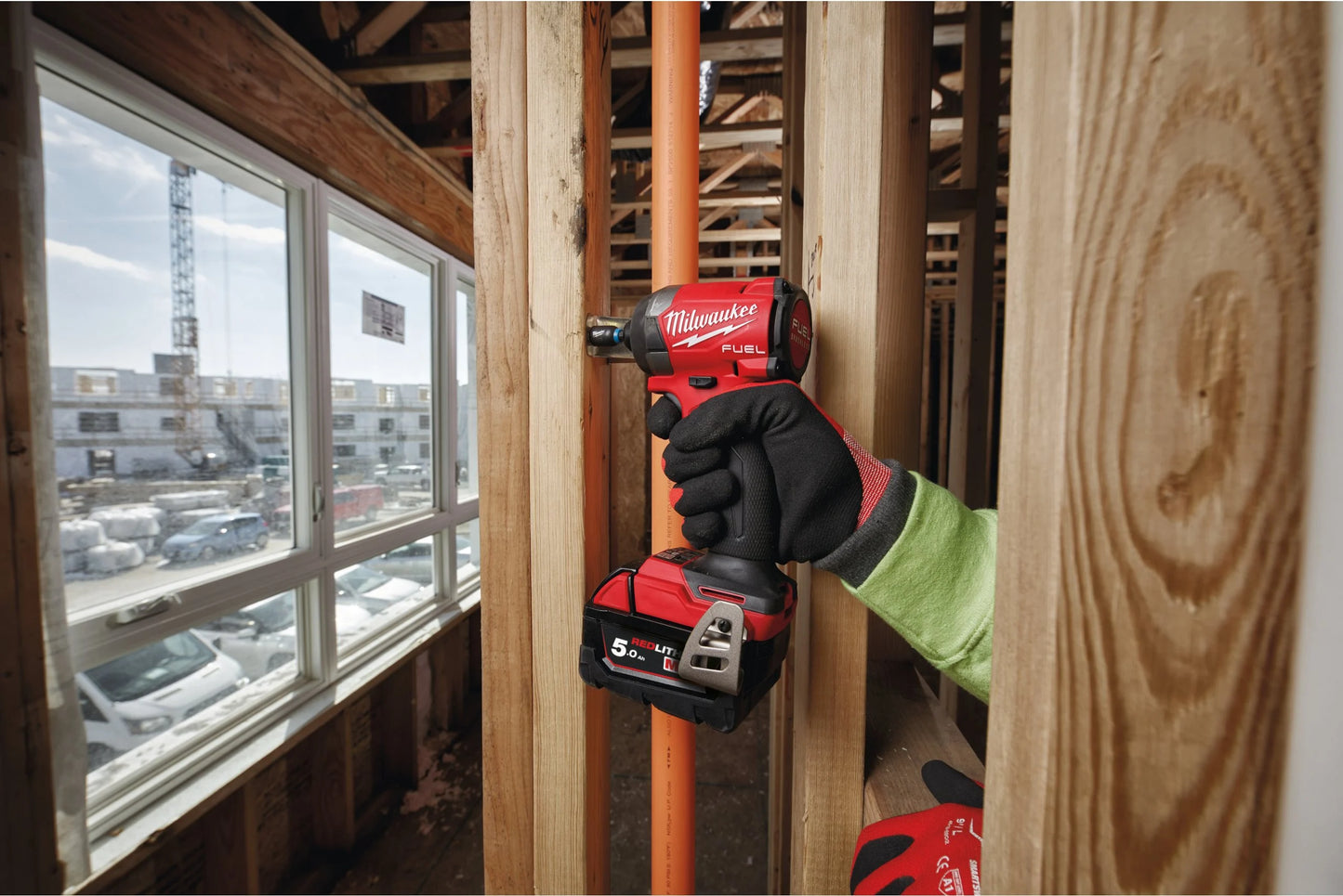 Tornavís d’impacte M18 Fuel de ¼″ hexagonal + 2 bateries de 5 Ah + carregador + maletí Milwaukee M18 FID3-502X