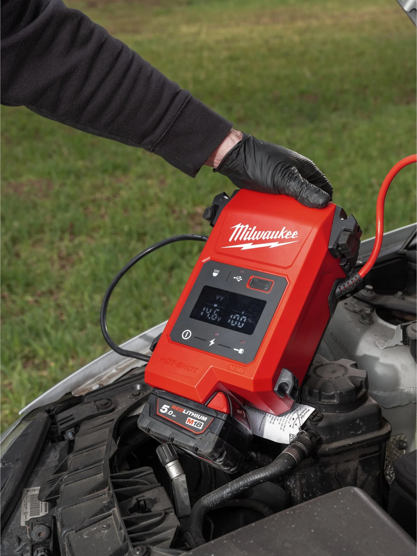 Arrencador per a vehicles M18 2.000 A Milwaukee