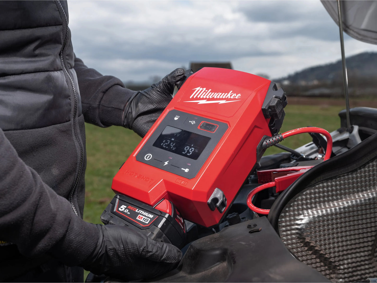 Arrencador per a vehicles M18 2.000 A Milwaukee