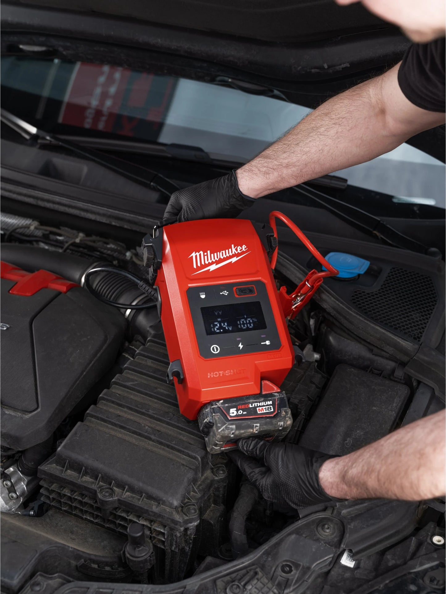 Arrencador per a vehicles M18 2.000 A Milwaukee