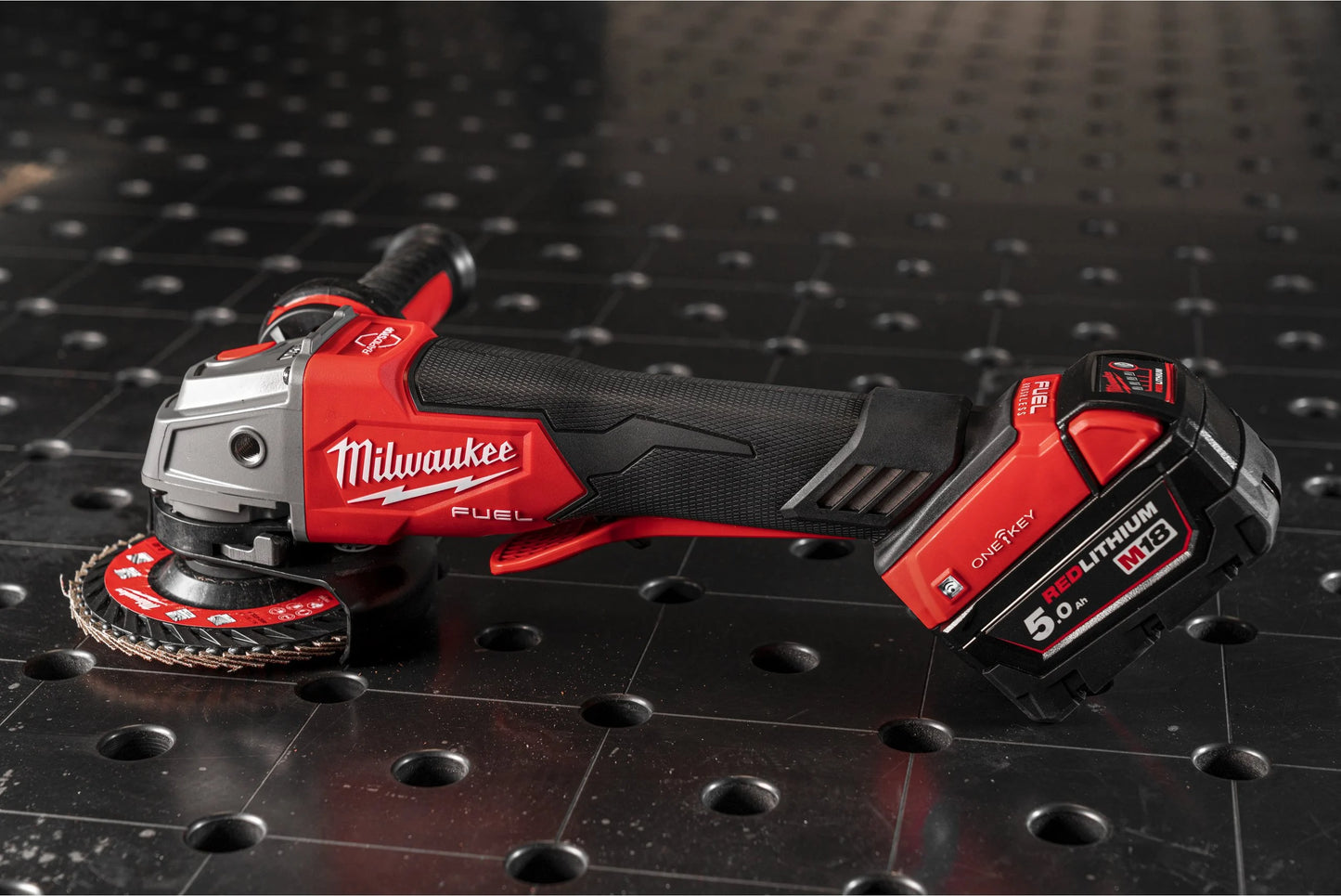 Esmoladora angular M18 de 125mm Fuel ONE-KEY amb maletí Milwaukee M18 ONEFSAG125XPDB-0X
