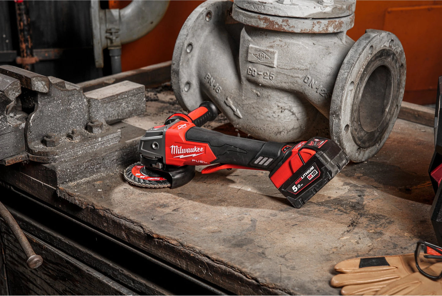 Esmoladora angular M18 de 125mm Fuel ONE-KEY amb maletí Milwaukee M18 ONEFSAG125XPDB-0X