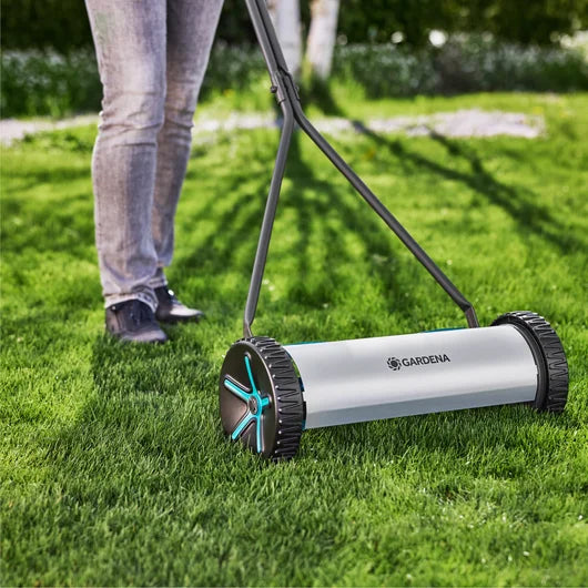 Tallagespa manual helicoïdal Comfort 400 de 40cm Gardena