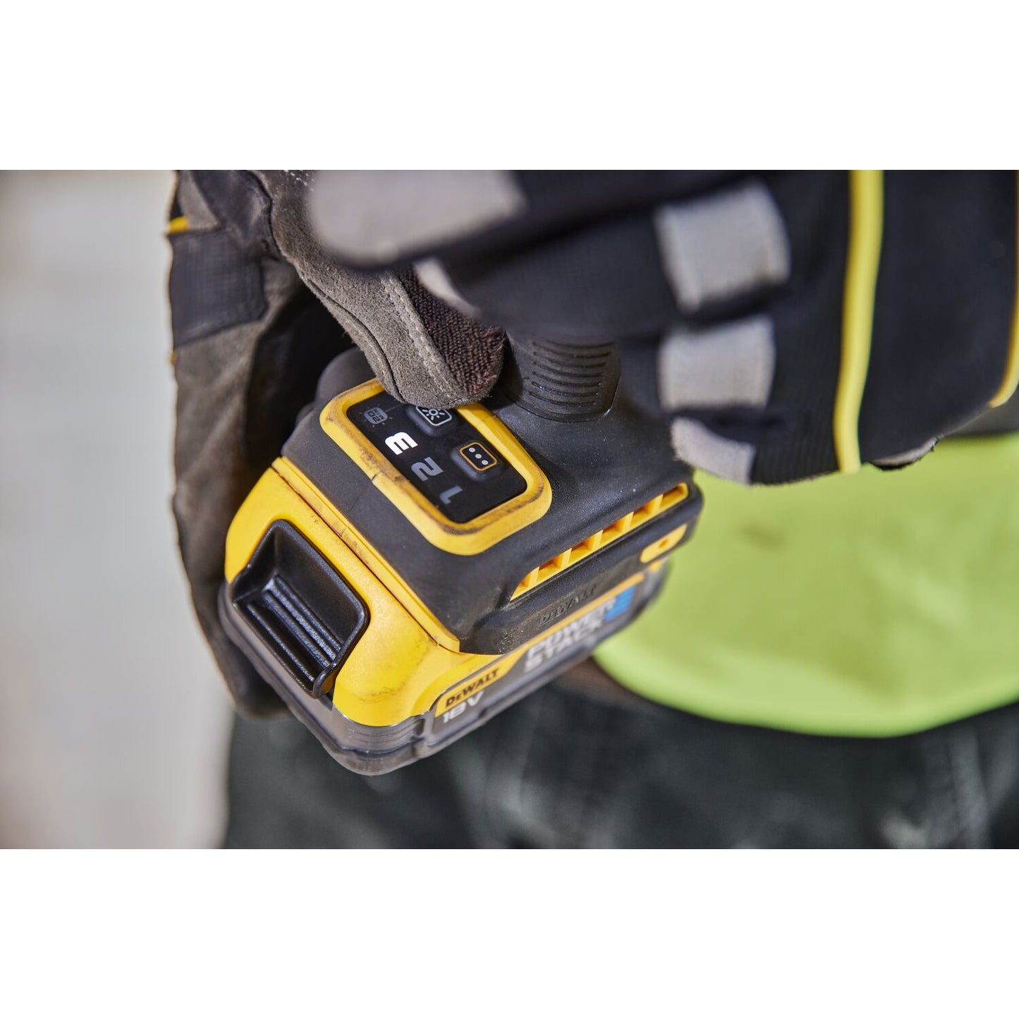 Tornavís d’impacte XR 18V 1/4" 282 Nm Dewalt DCF860NT
