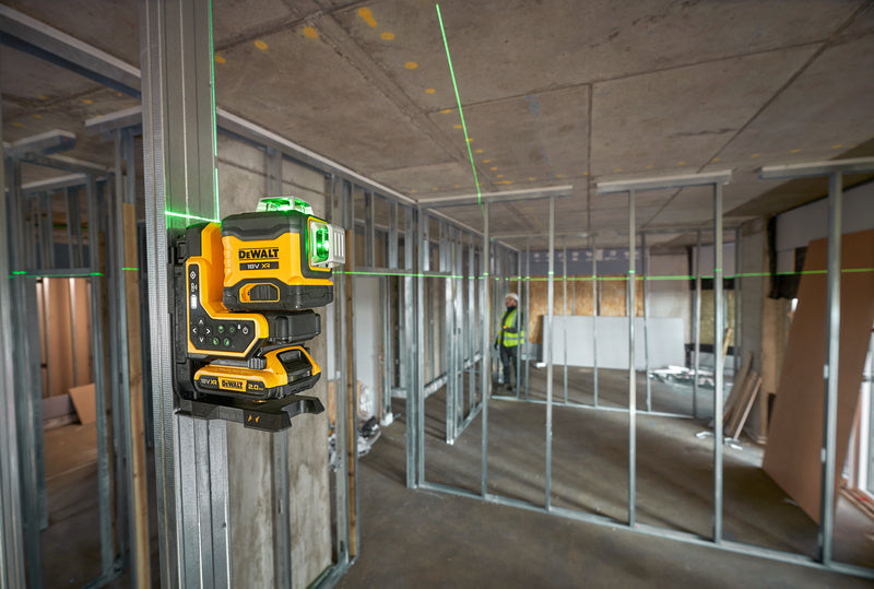 Nivell làser autonivellant verd amb comandament a distància, 3 línies de 360º XR 18V Dewalt DCLE34035B