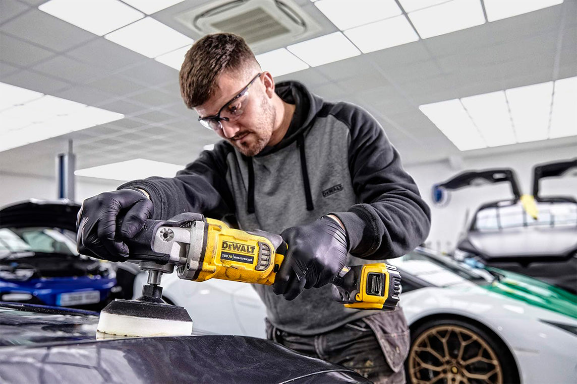 Polidora 18V Max 180mm amb 2 bateries de 5Ah Dewalt DCM849P2
